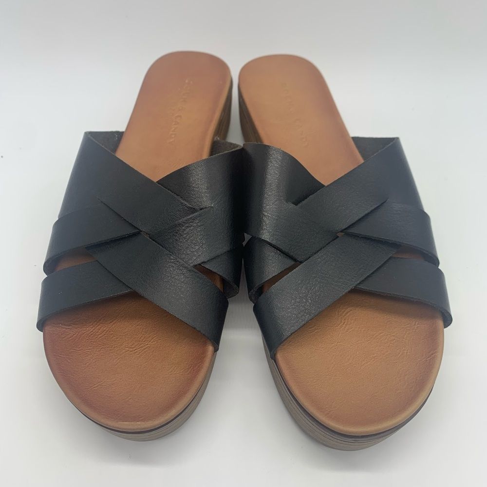 Rock & Candy Calilea Black Sandals Size 9.5